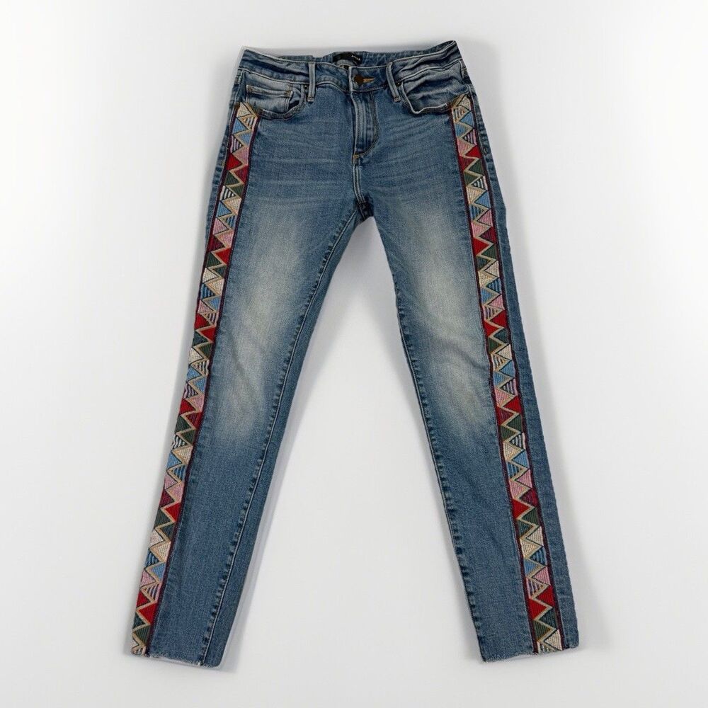 Aqua Jeans‎ Women’s Size 27 Aztec Embroidered Distressed Boho Skinny Jeans